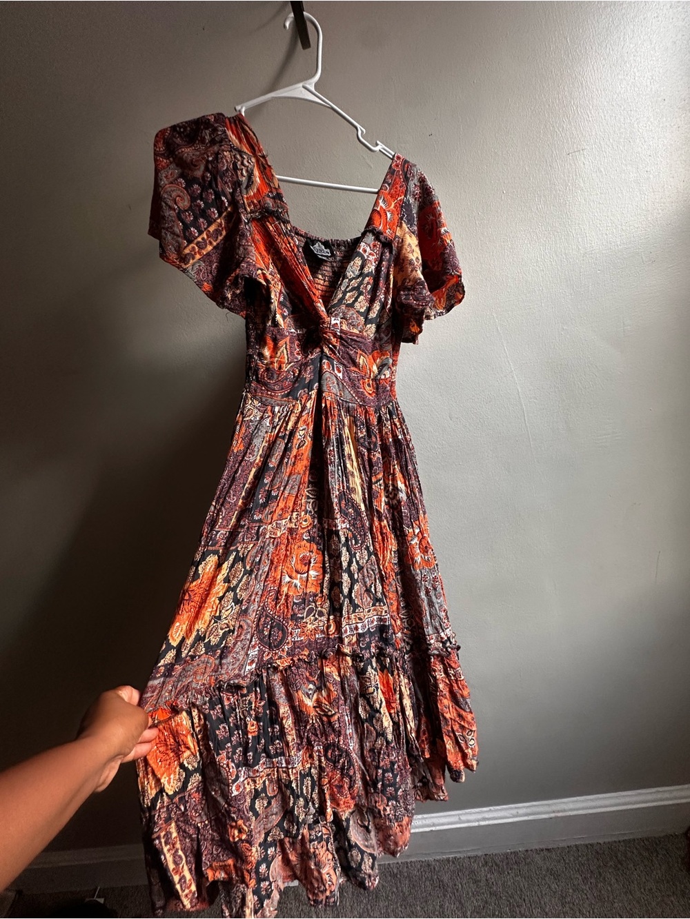 Angie Bohemian Paisley tiered Rust and Navy Floral Tie-Front Midi/Maxi - Picture 6 of 13